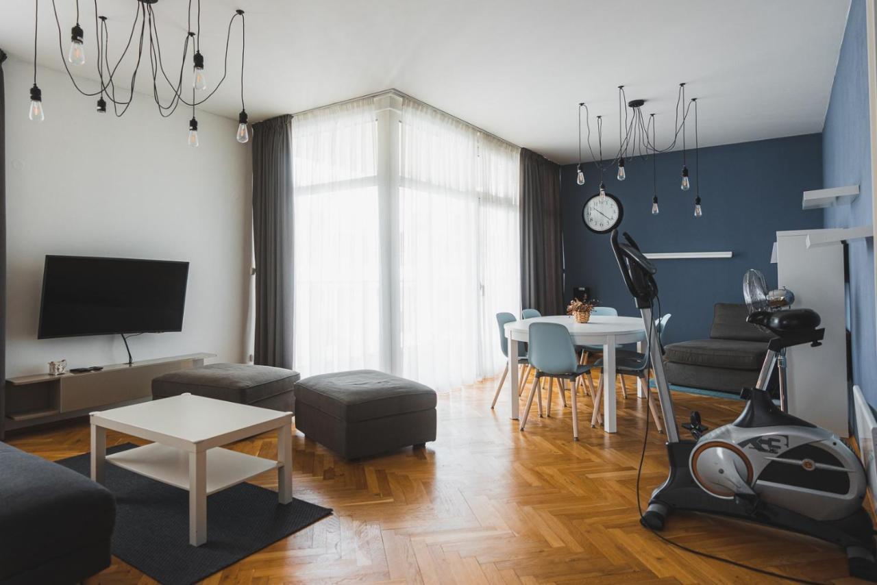 Veleslavin Apartments Прага Екстер'єр фото