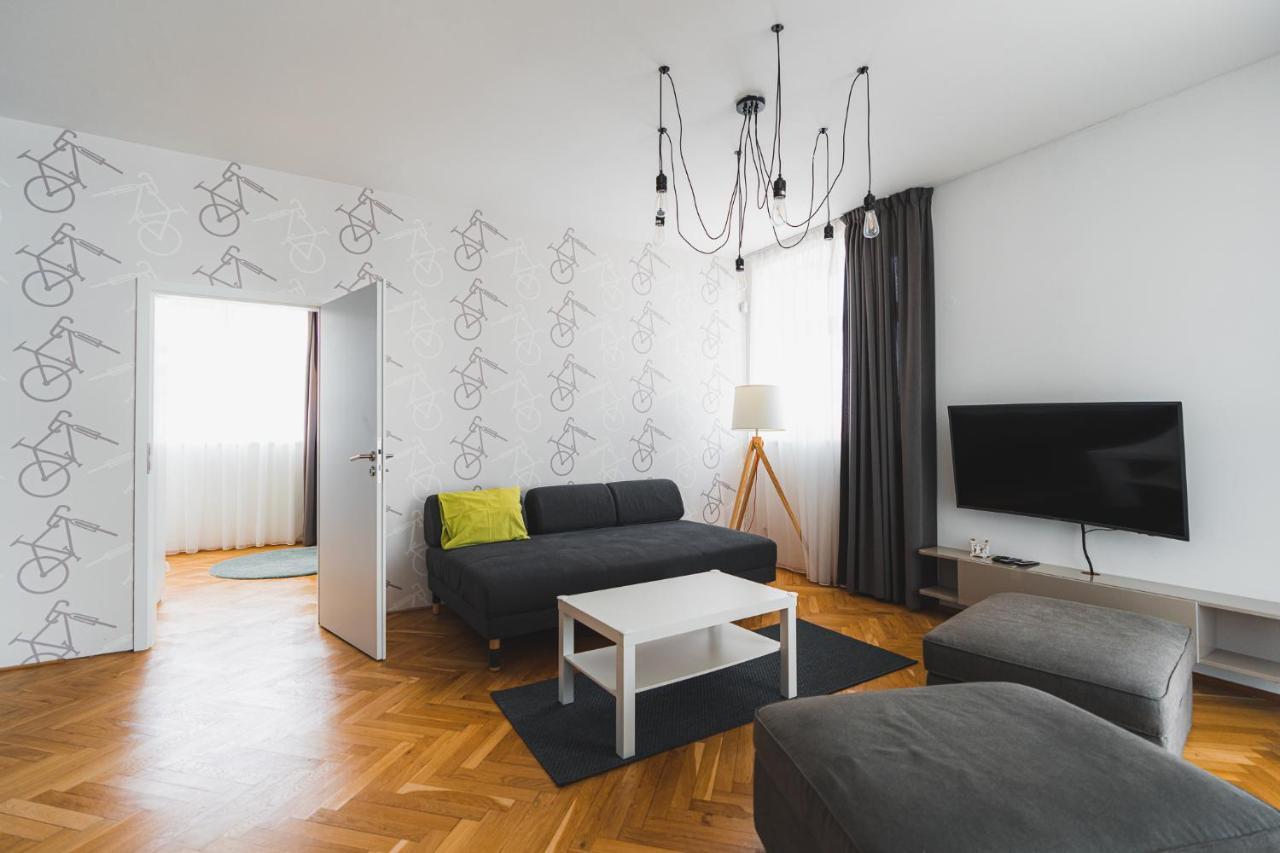Veleslavin Apartments Прага Екстер'єр фото