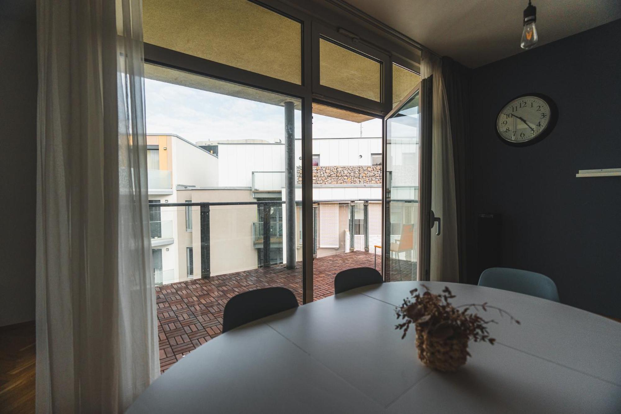 Veleslavin Apartments Прага Екстер'єр фото