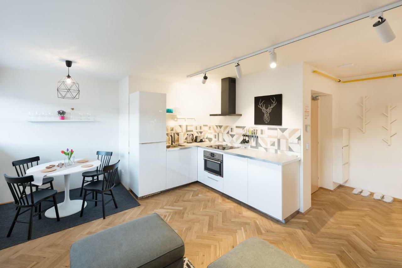 Veleslavin Apartments Прага Екстер'єр фото